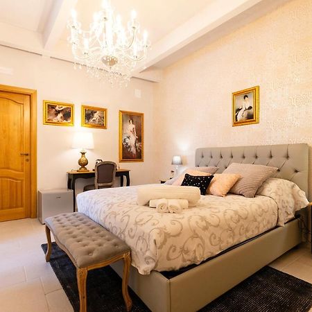 Palazzo Badiale History&Rooms Atella Bagian luar foto