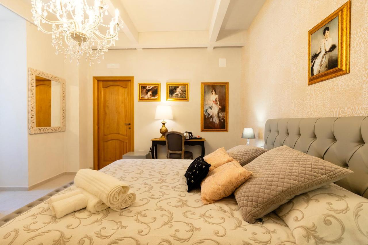 Palazzo Badiale History&Rooms Atella Bagian luar foto