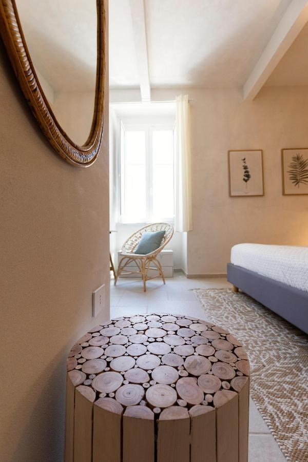 Palazzo Badiale History&Rooms Atella Bagian luar foto