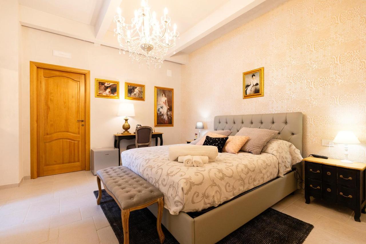 Palazzo Badiale History&Rooms Atella Bagian luar foto